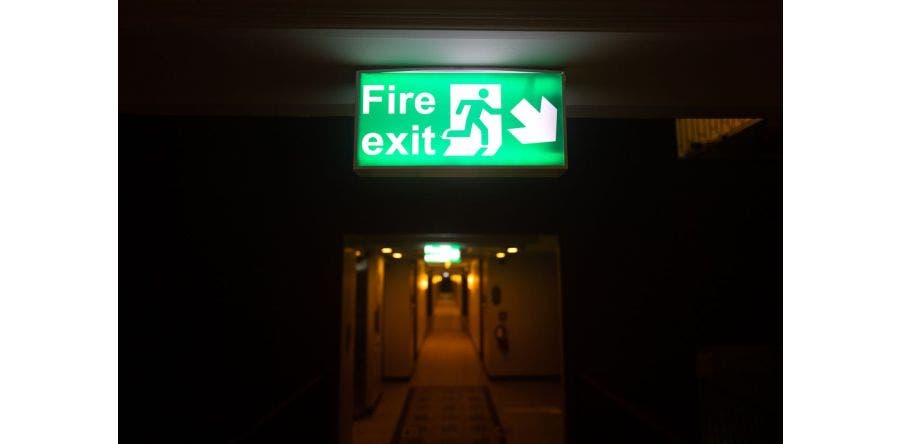 photoluminescent-signs-building